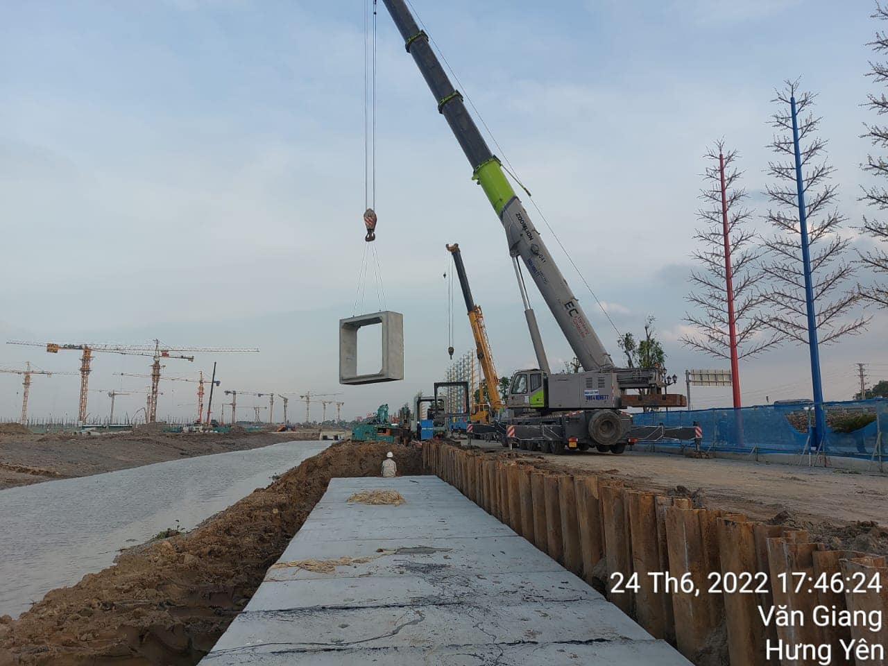 AMACCAO PIPE "tăng tốc" đảm bảo tiến độ cấp hàng dự án Vin Hưng Yên 4